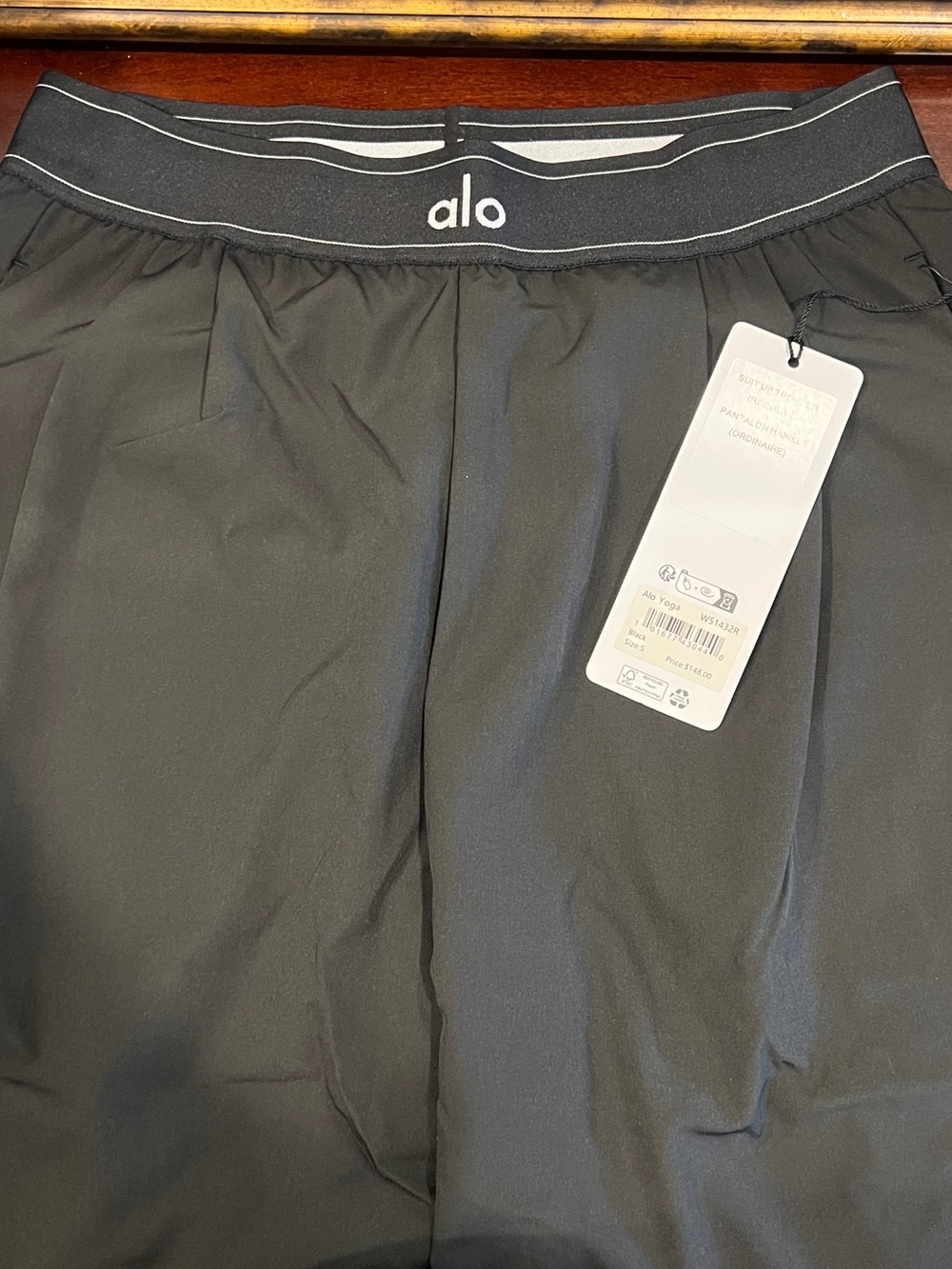 ALO Yoga Women’s Black Performance Trousers with Branded Waistband NWT